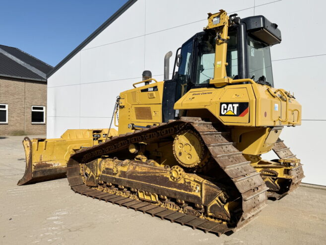Caterpillar D6N LGP