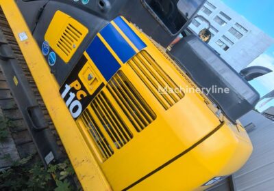 construction-equipment-tracked-excavator-Komatsu-PC110-1748694426245113100_big-25053115263739829700